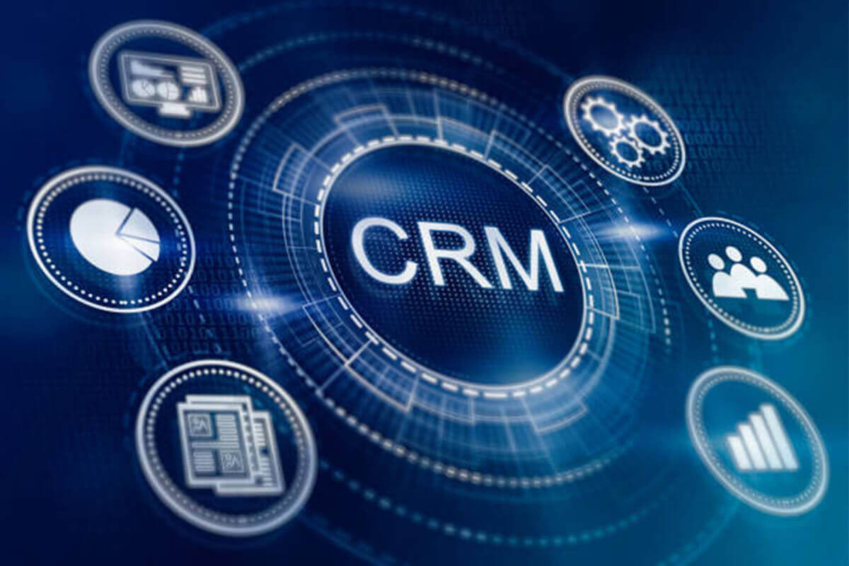 O que é CRM? (Customer relationship management) O guia completo