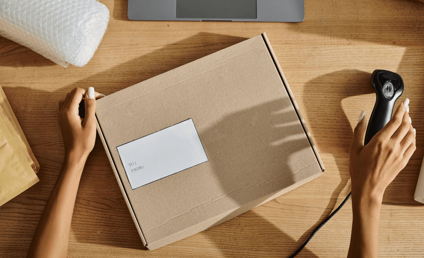 ecommerce return parcel